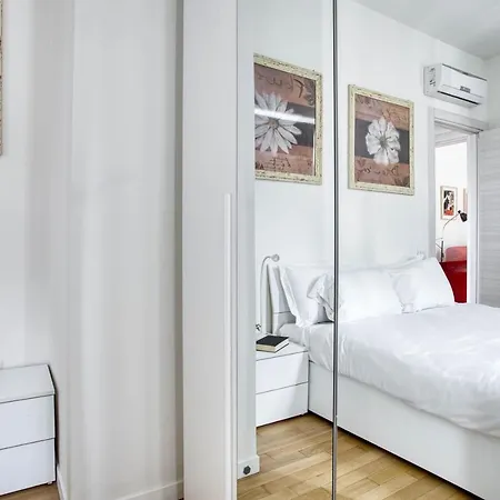 Joivy Lovely Flat With Balcony Apartment Milan